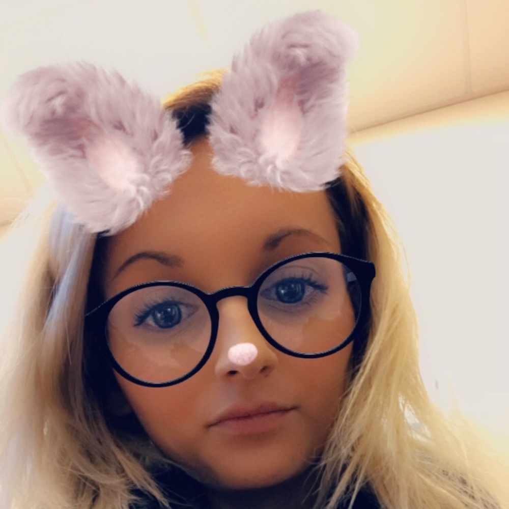Meet your Posher, Bianca